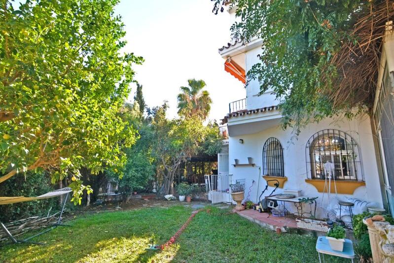 Townhouse for sale in Mijas, Málaga