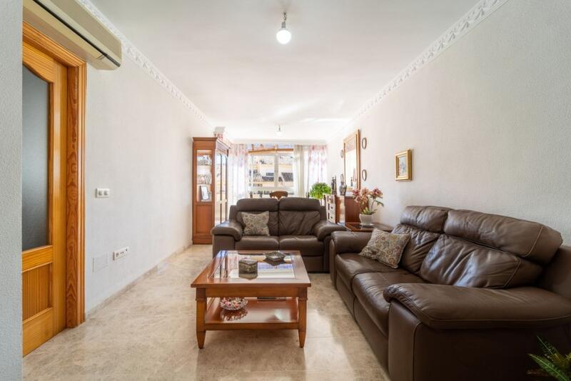 3 bedroom Apartment for sale