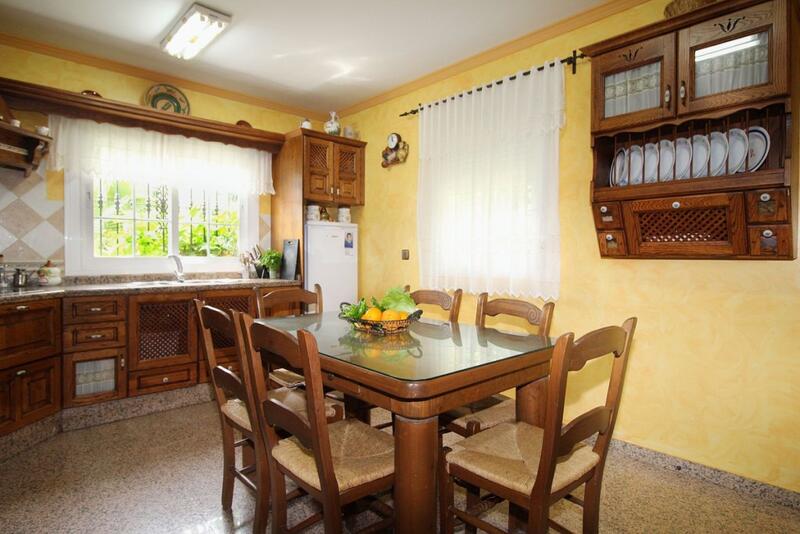 6 Cuarto Villa en venta