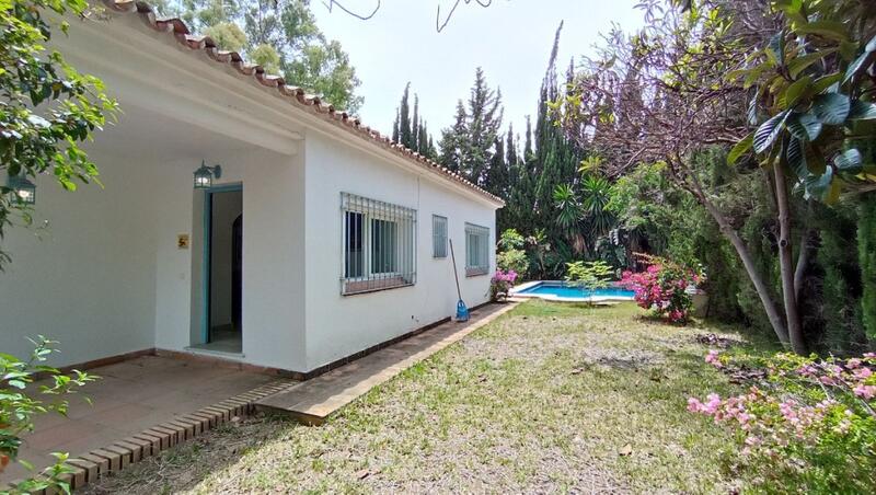 4 Cuarto Villa en venta