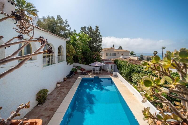 5 bedroom Villa for sale