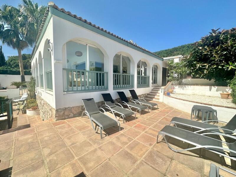 4 bedroom Villa for sale