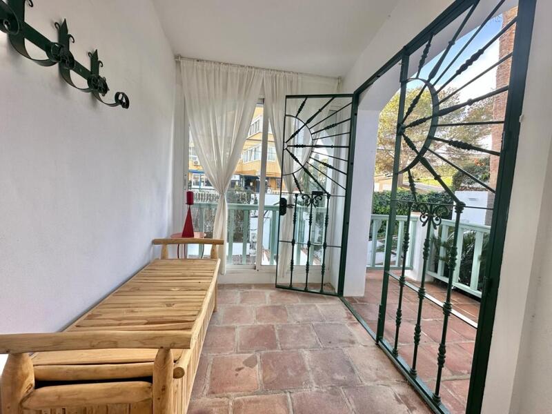 4 Cuarto Villa en venta