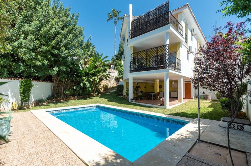 5 bedroom Villa for sale