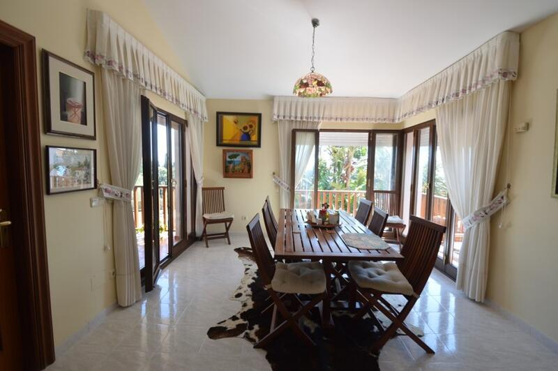 7 bedroom Villa for sale