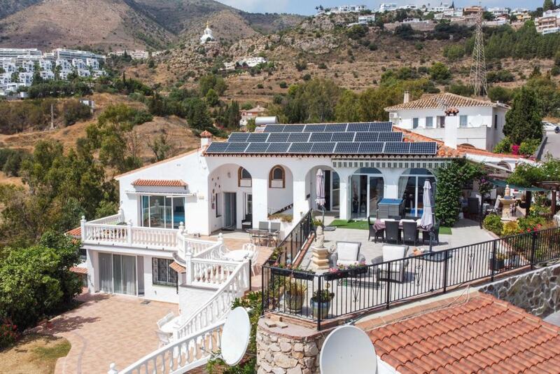 Villa à vendre dans Benalmadena, Málaga