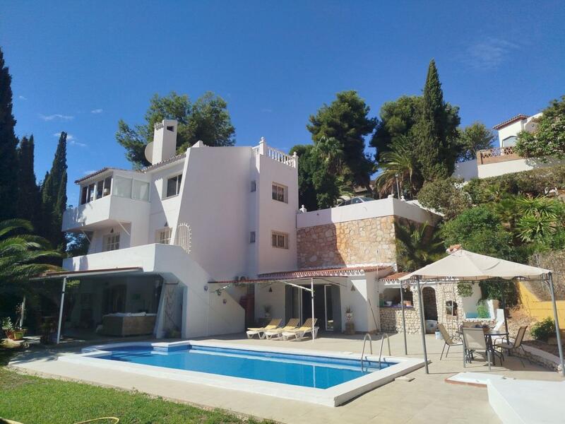 Villa til salg i Mijas Costa, Málaga