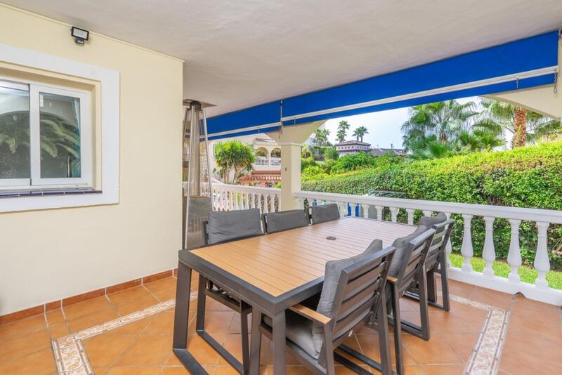 4 Cuarto Villa en venta