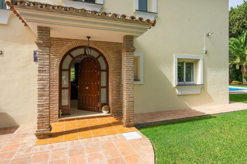 4 bedroom Villa for sale