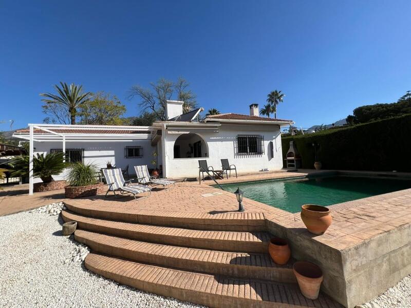 Villa for sale in Mijas, Málaga