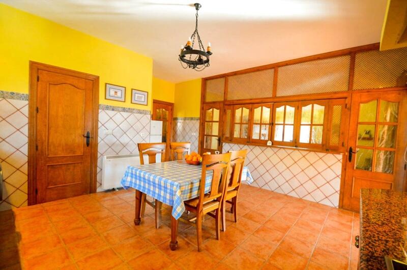 5 Cuarto Casa de Campo en venta