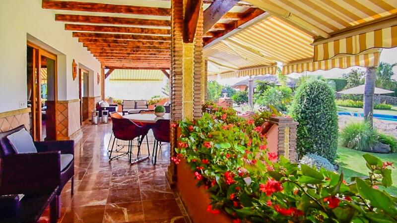 8 Cuarto Casa de Campo en venta