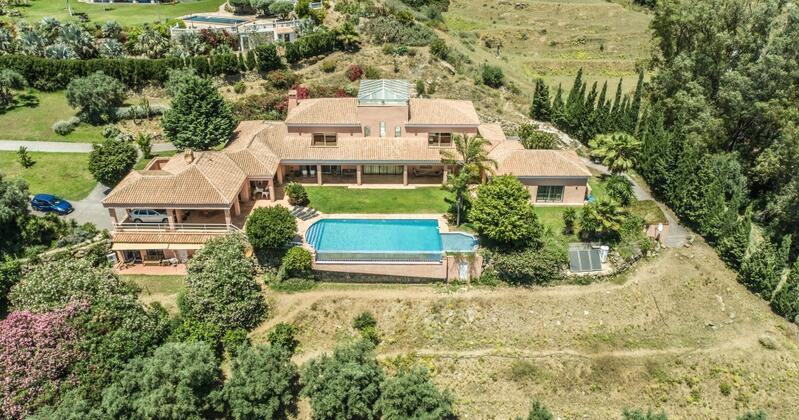 Country House for sale in Benalmadena, Málaga