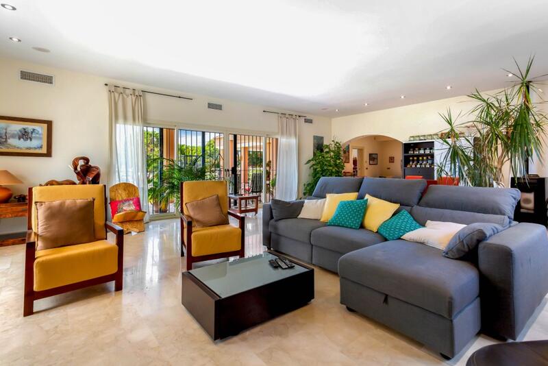 6 Cuarto Casa de Campo en venta