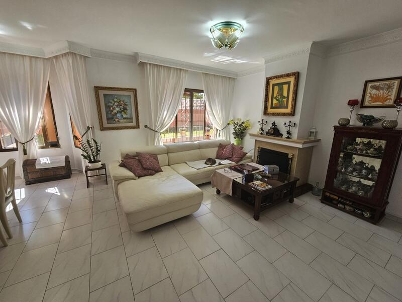 6 Cuarto Villa en venta