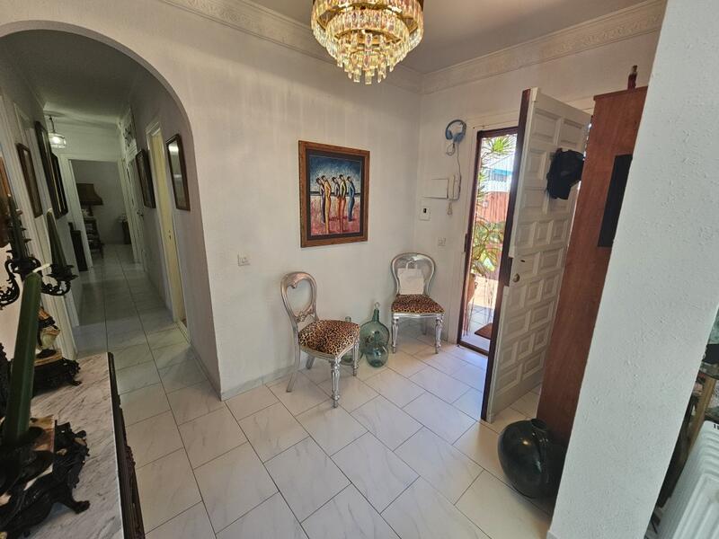 6 chambre Villa à vendre