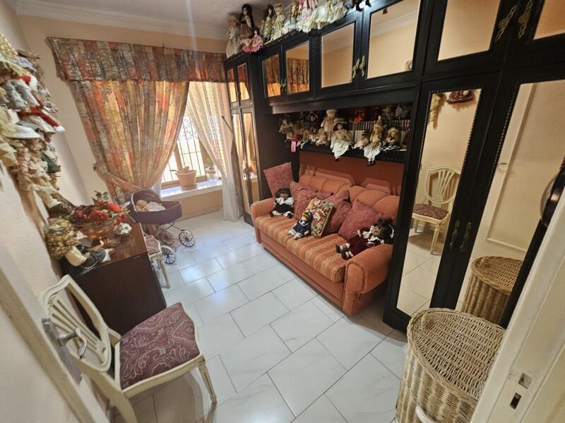 6 chambre Villa à vendre