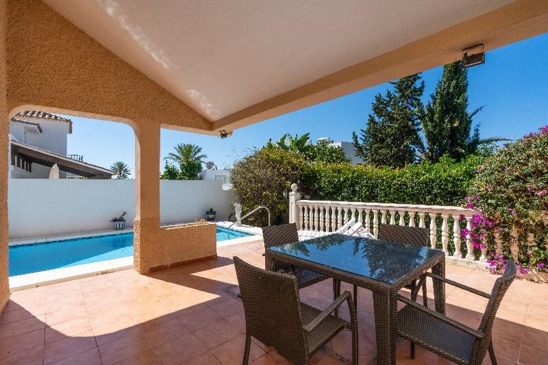 2 bedroom Villa for sale