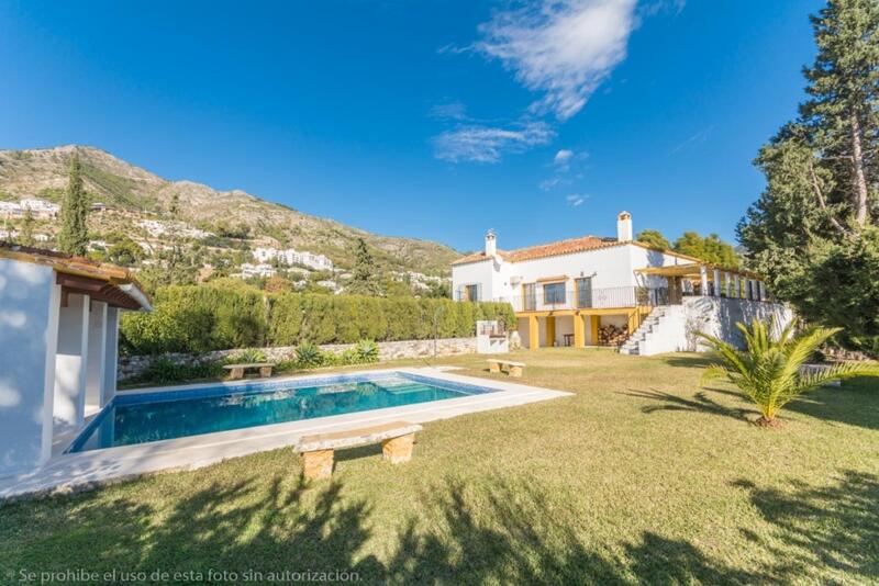 Country House for sale in Mijas, Málaga