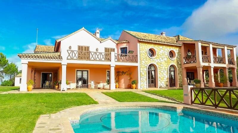 7 bedroom Country House for sale