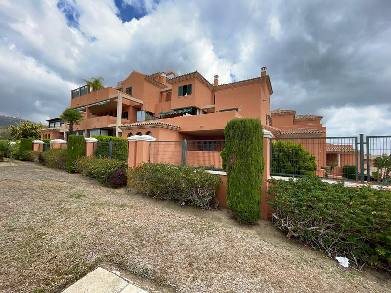 Appartement Te koop in Elviria, Málaga