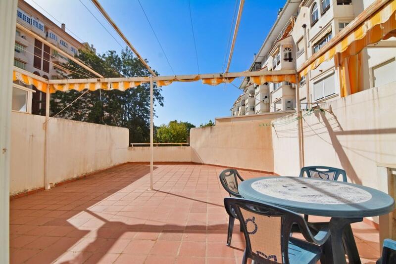 Apartamento en venta en Fuengirola, Málaga