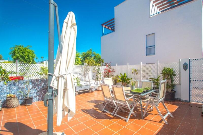 Townhouse for sale in Estepona, Málaga