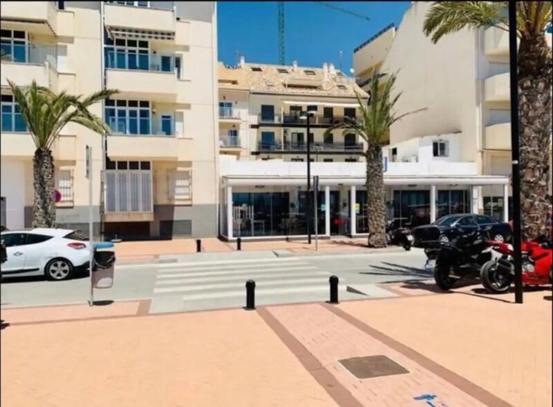 Apartment for sale in Fuengirola, Málaga