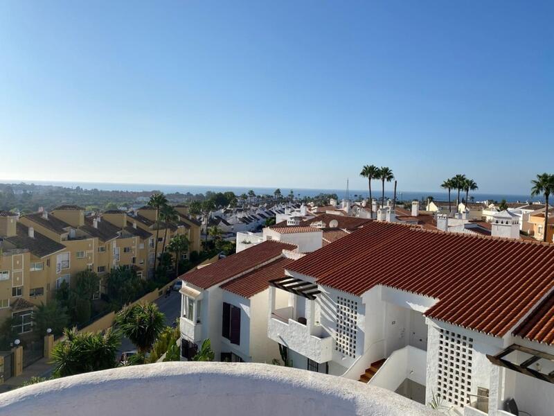 Apartment for sale in Estepona, Málaga