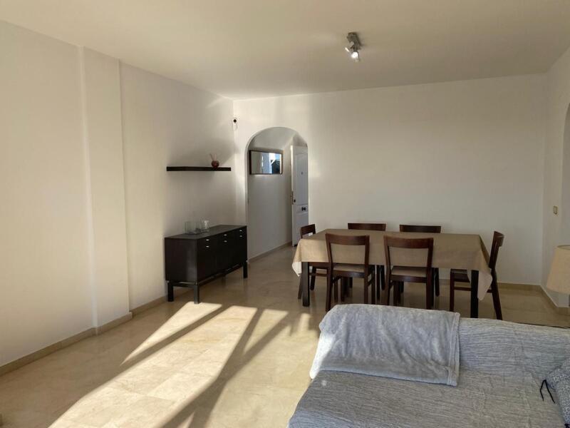 2 slaapkamer Appartement Te koop