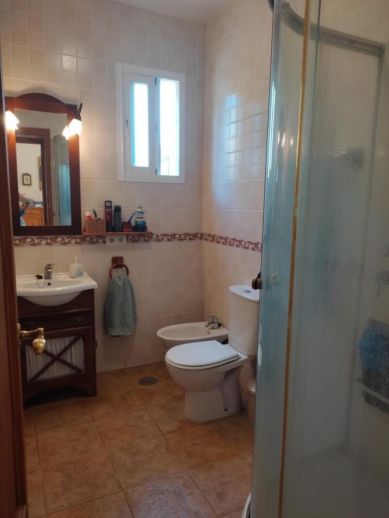 2 Cuarto Villa en venta