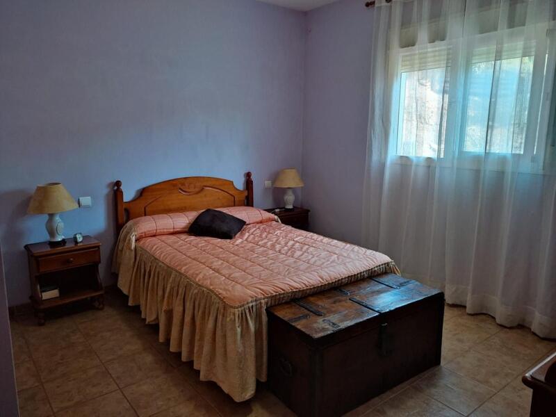 2 Cuarto Villa en venta