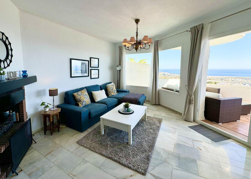 Apartment for sale in Calahonda, Málaga