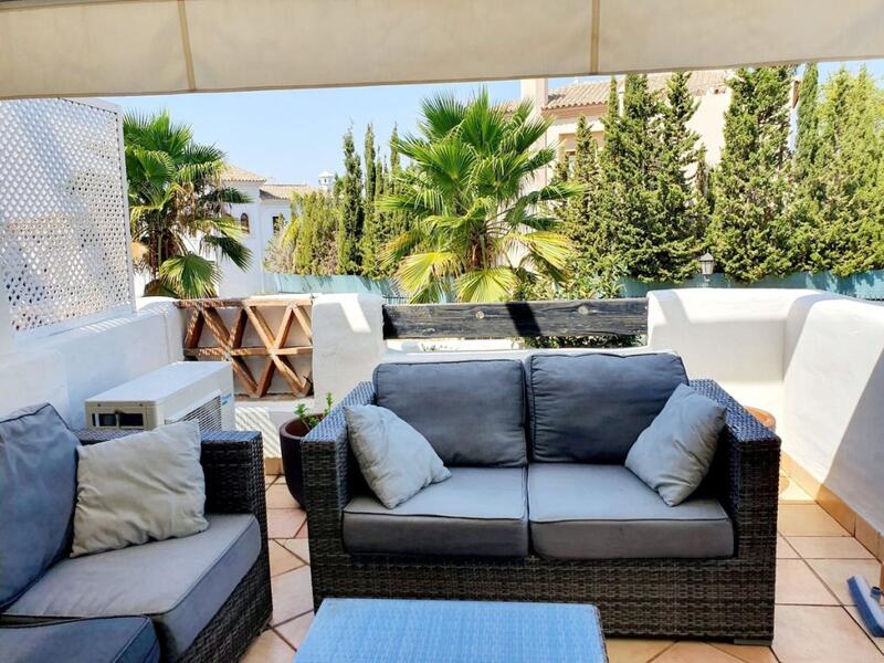 Apartamento en venta en Estepona, Málaga