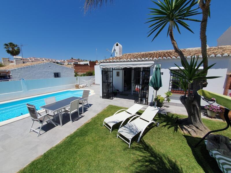 Villa en venta en Mijas Costa, Málaga