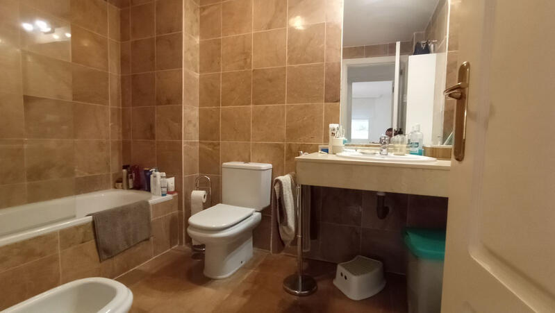 2 slaapkamer Appartement Te koop