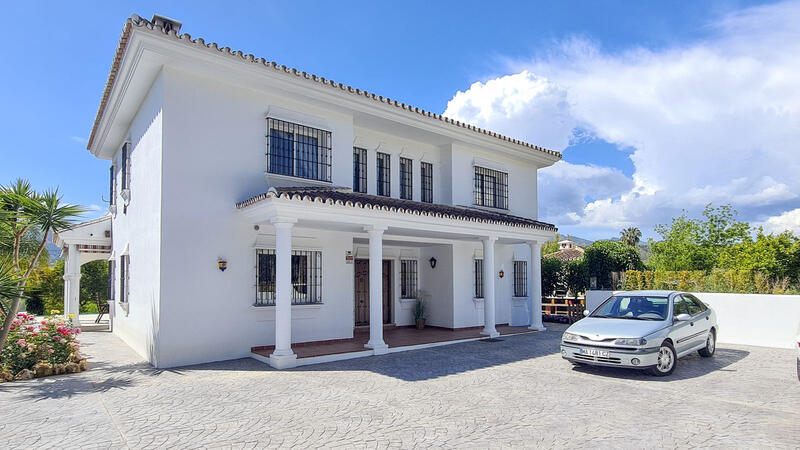 5 Cuarto Villa en venta