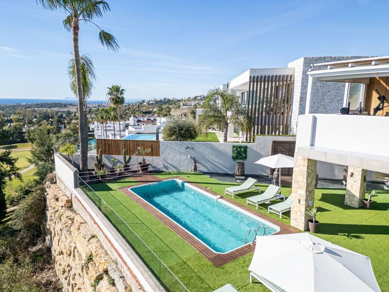 Villa for sale in Marbella, Málaga