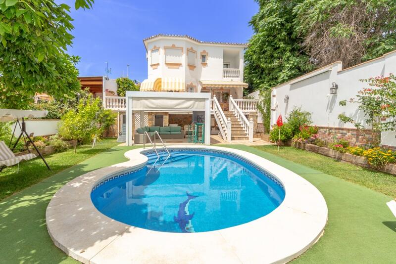 Villa for sale in Mijas Costa, Málaga