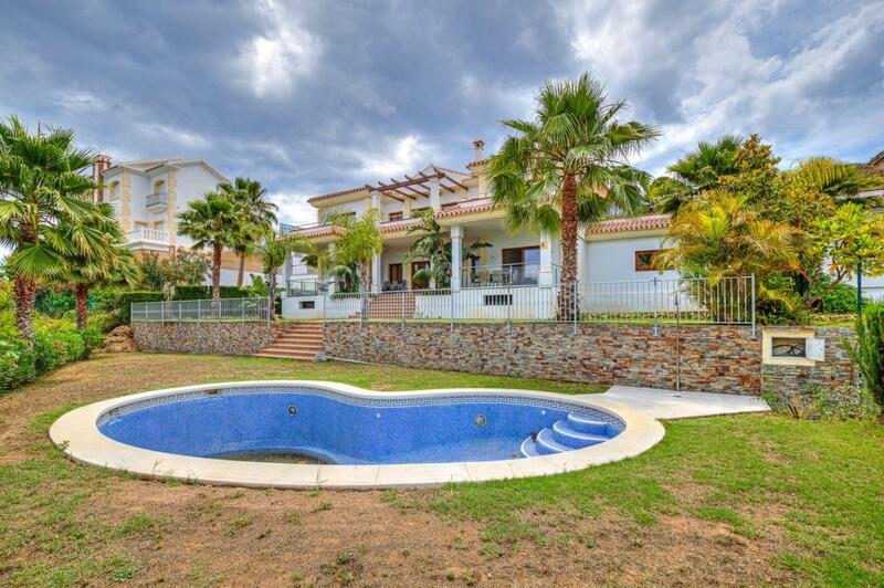 Villa en venta en La Cala de Mijas, Málaga