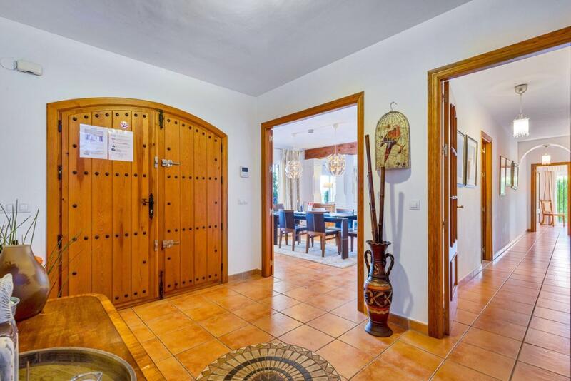 4 Cuarto Villa en venta