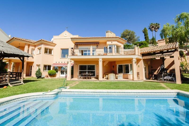 Villa Te koop in Marbella, Málaga