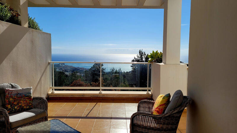 Apartment for sale in Benalmadena Pueblo, Málaga